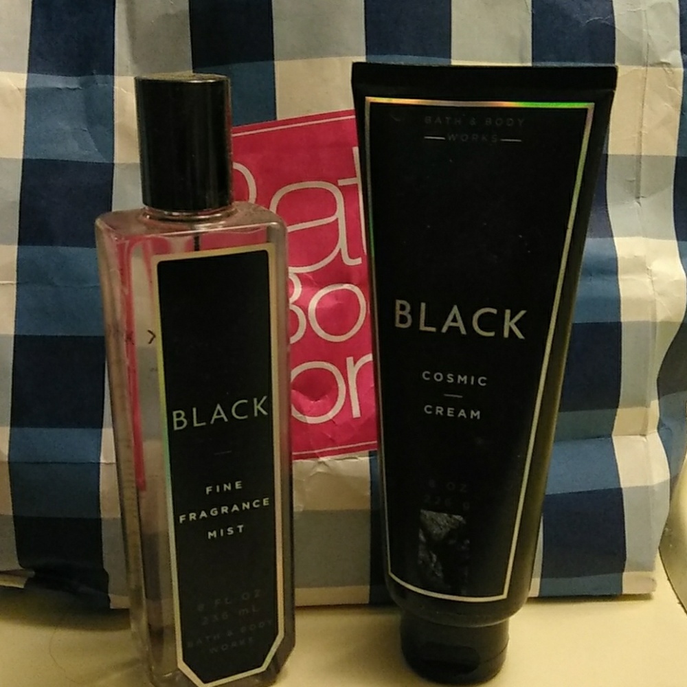 Fragrance mist and body cream